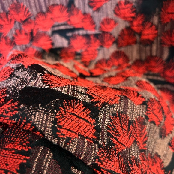 Eve Gravel Red and Black dress - Picture 9 of 9